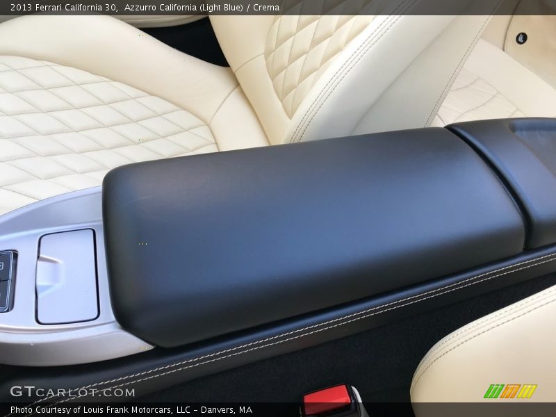 Azzurro California (Light Blue) / Crema 2013 Ferrari California 30