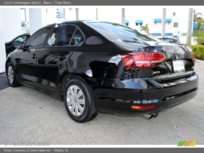 Black / Titan Black 2016 Volkswagen Jetta S