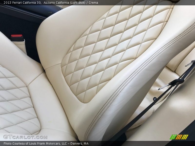Azzurro California (Light Blue) / Crema 2013 Ferrari California 30