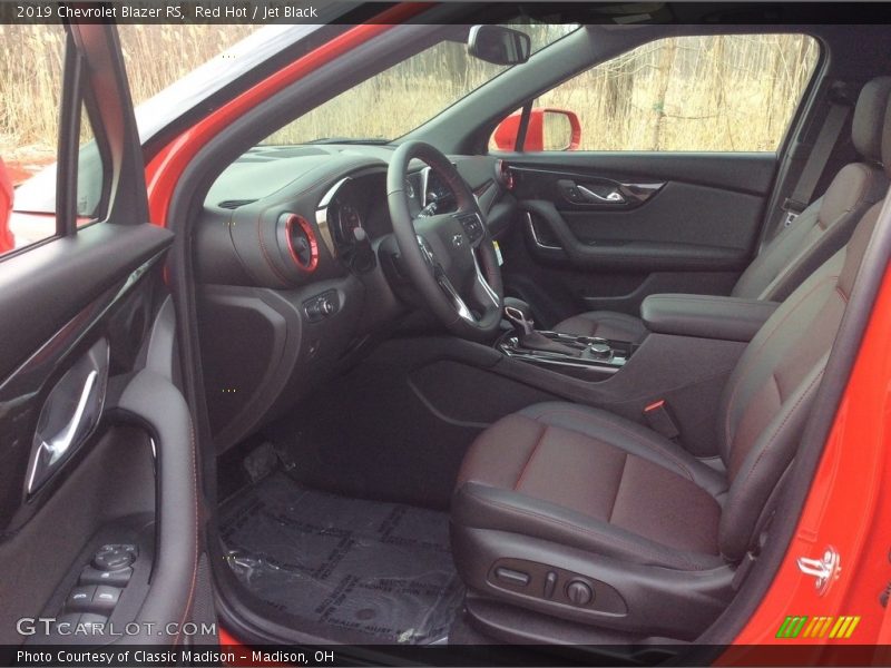 Red Hot / Jet Black 2019 Chevrolet Blazer RS