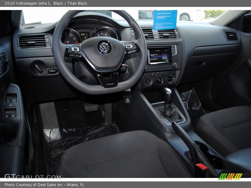 Black / Titan Black 2016 Volkswagen Jetta S