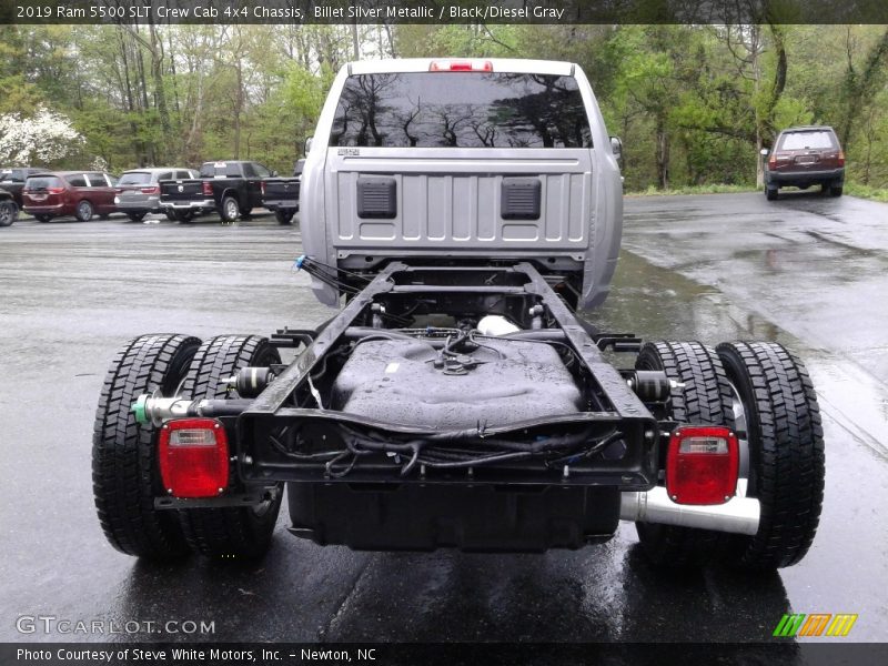 Billet Silver Metallic / Black/Diesel Gray 2019 Ram 5500 SLT Crew Cab 4x4 Chassis