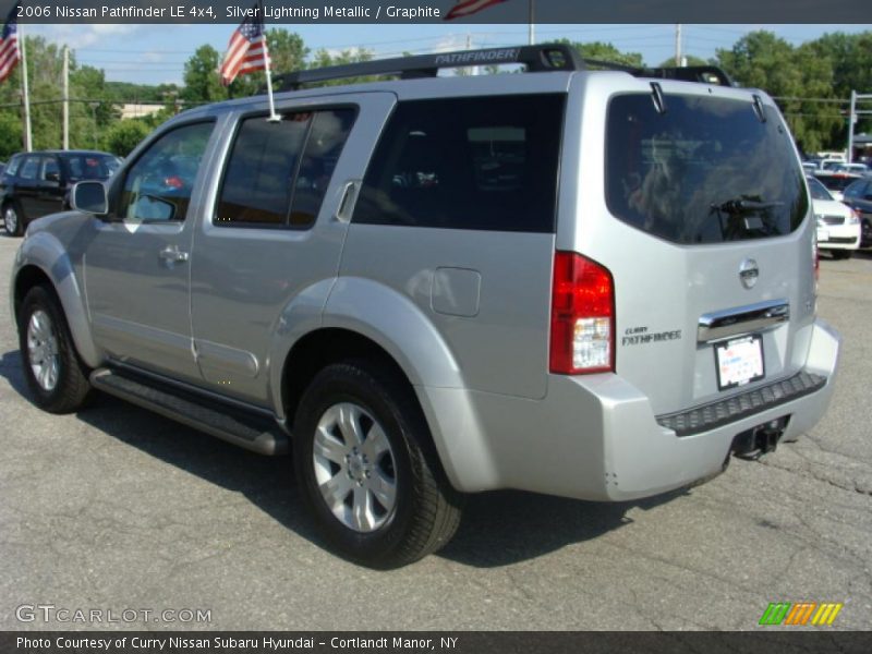 Silver Lightning Metallic / Graphite 2006 Nissan Pathfinder LE 4x4