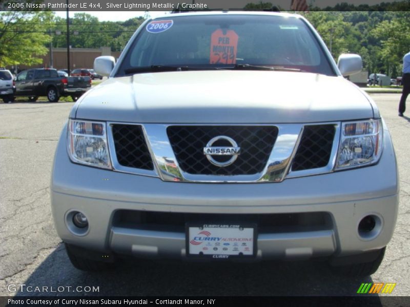 Silver Lightning Metallic / Graphite 2006 Nissan Pathfinder LE 4x4