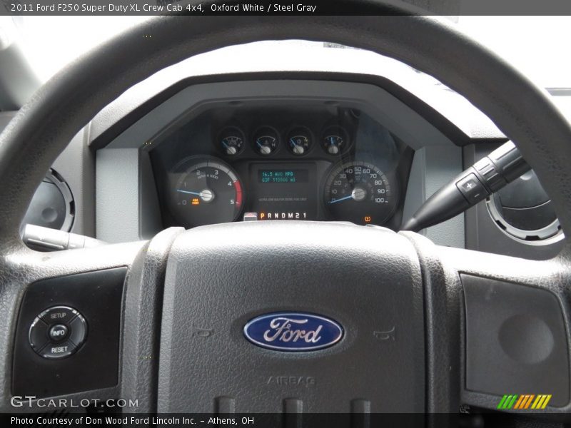 Oxford White / Steel Gray 2011 Ford F250 Super Duty XL Crew Cab 4x4