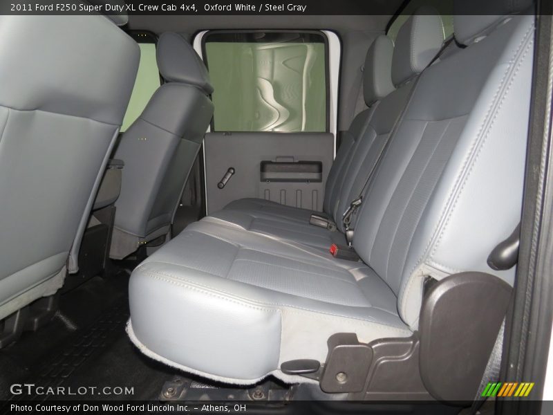 Oxford White / Steel Gray 2011 Ford F250 Super Duty XL Crew Cab 4x4