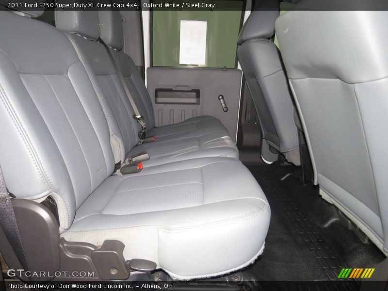 Oxford White / Steel Gray 2011 Ford F250 Super Duty XL Crew Cab 4x4