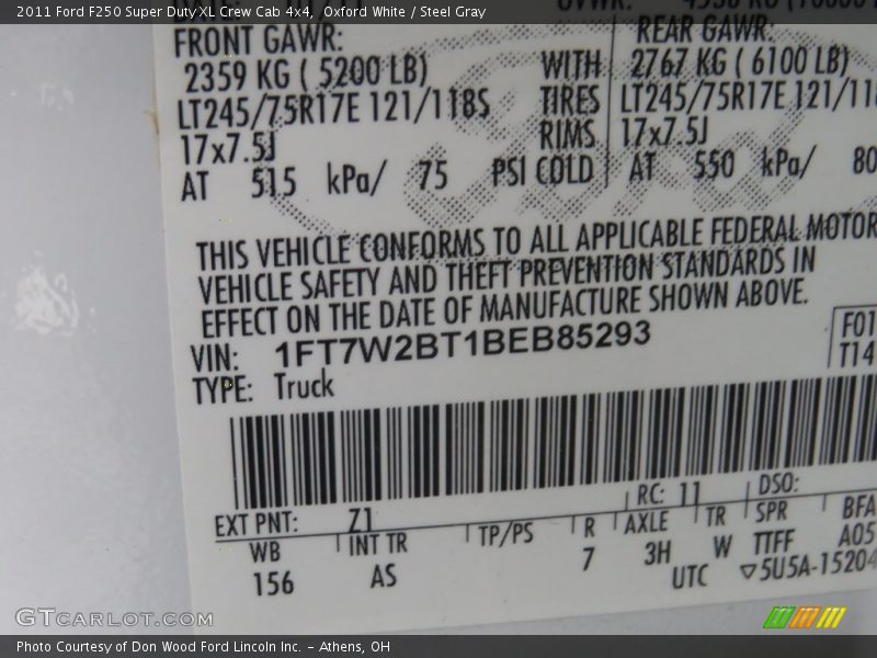 Oxford White / Steel Gray 2011 Ford F250 Super Duty XL Crew Cab 4x4