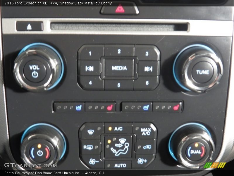 Shadow Black Metallic / Ebony 2016 Ford Expedition XLT 4x4