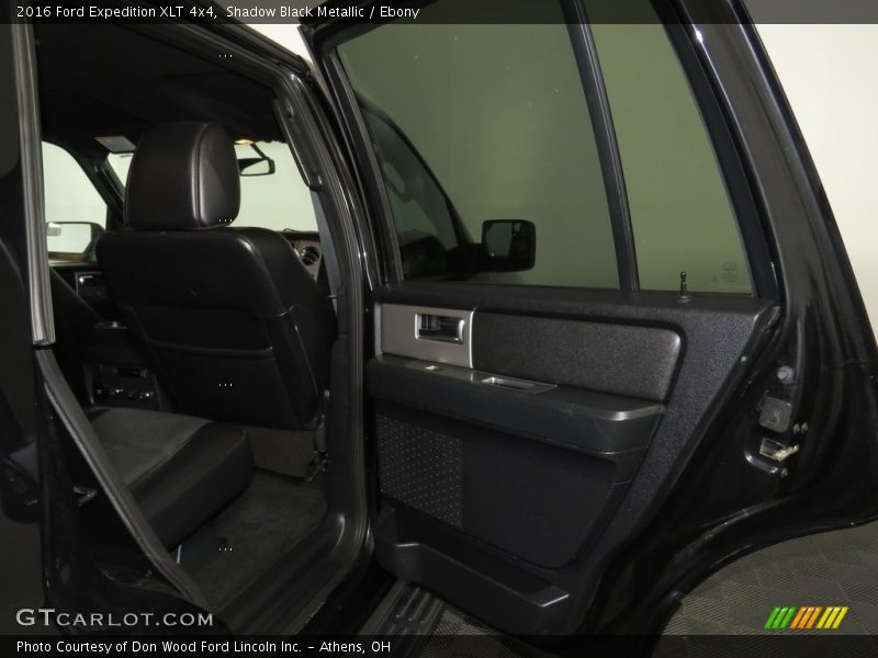 Shadow Black Metallic / Ebony 2016 Ford Expedition XLT 4x4