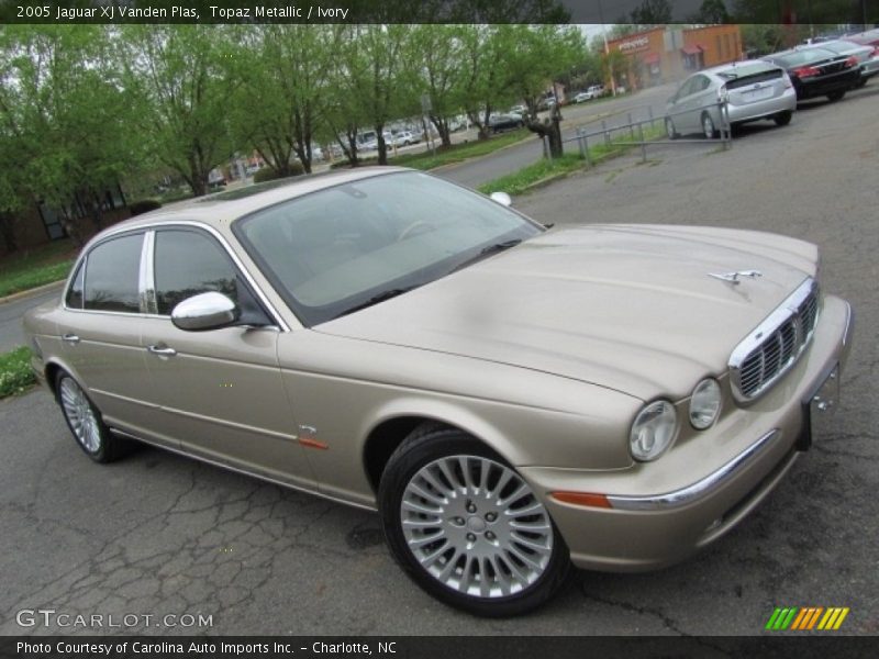 Topaz Metallic / Ivory 2005 Jaguar XJ Vanden Plas