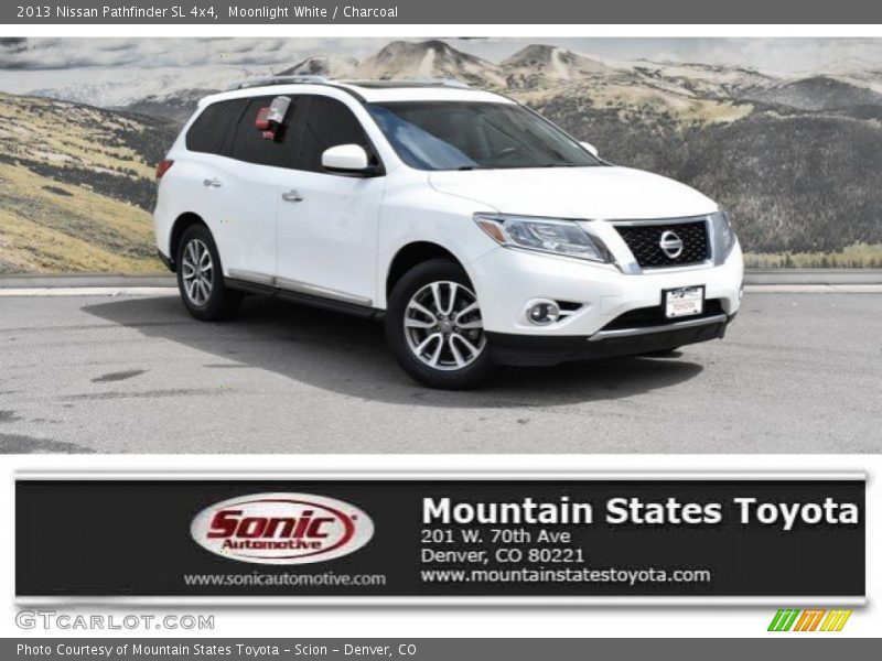Moonlight White / Charcoal 2013 Nissan Pathfinder SL 4x4
