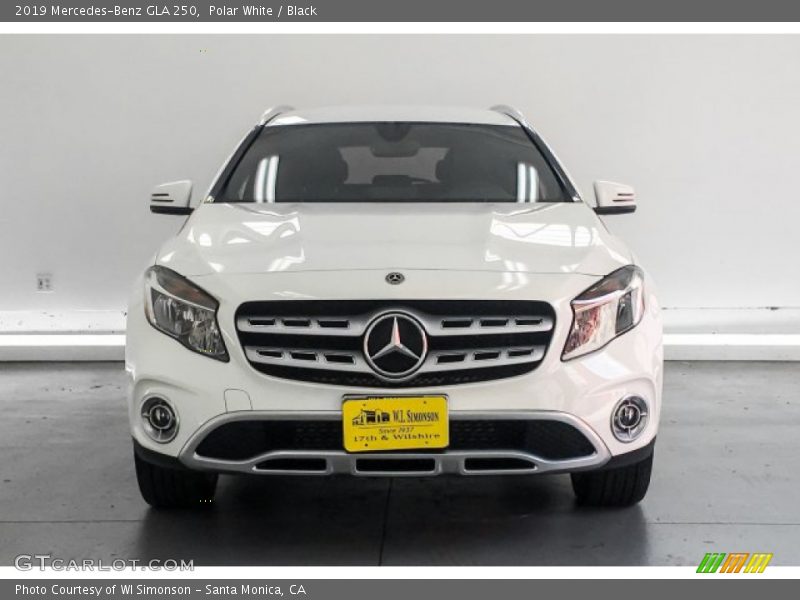 Polar White / Black 2019 Mercedes-Benz GLA 250