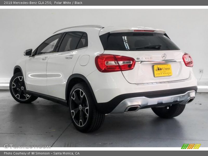 Polar White / Black 2019 Mercedes-Benz GLA 250
