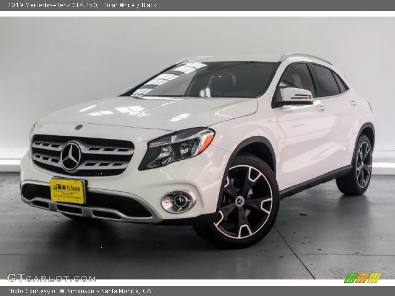 Polar White / Black 2019 Mercedes-Benz GLA 250