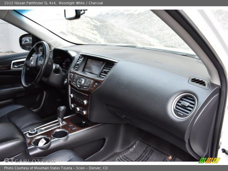Moonlight White / Charcoal 2013 Nissan Pathfinder SL 4x4