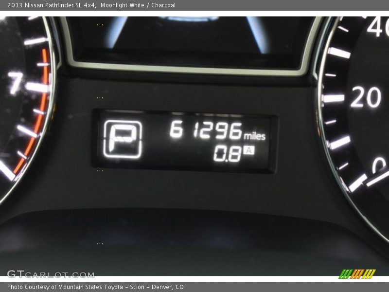 Moonlight White / Charcoal 2013 Nissan Pathfinder SL 4x4
