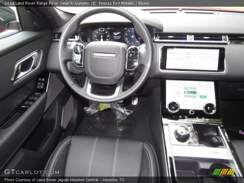 Firenze Red Metallic / Ebony 2019 Land Rover Range Rover Velar R-Dynamic SE