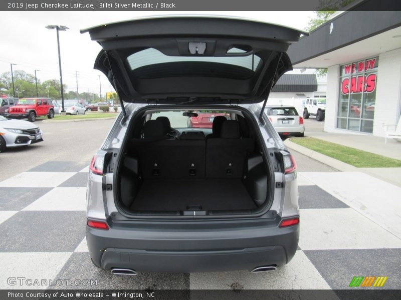 Billet Silver Metallic / Black 2019 Jeep Cherokee Latitude