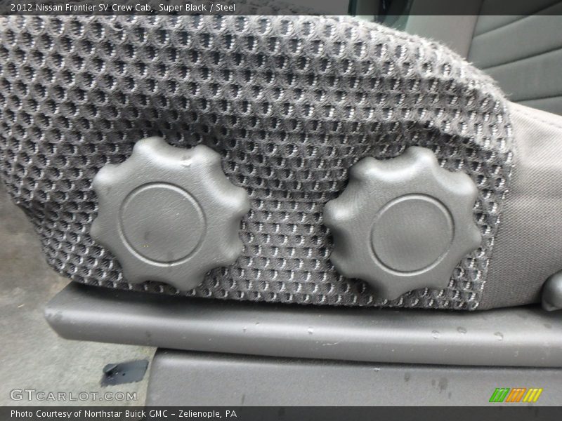 Super Black / Steel 2012 Nissan Frontier SV Crew Cab