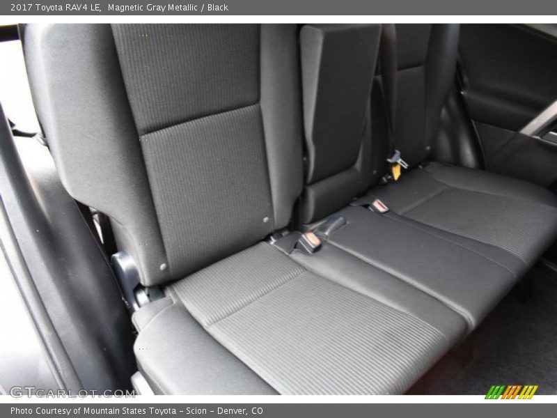 Magnetic Gray Metallic / Black 2017 Toyota RAV4 LE
