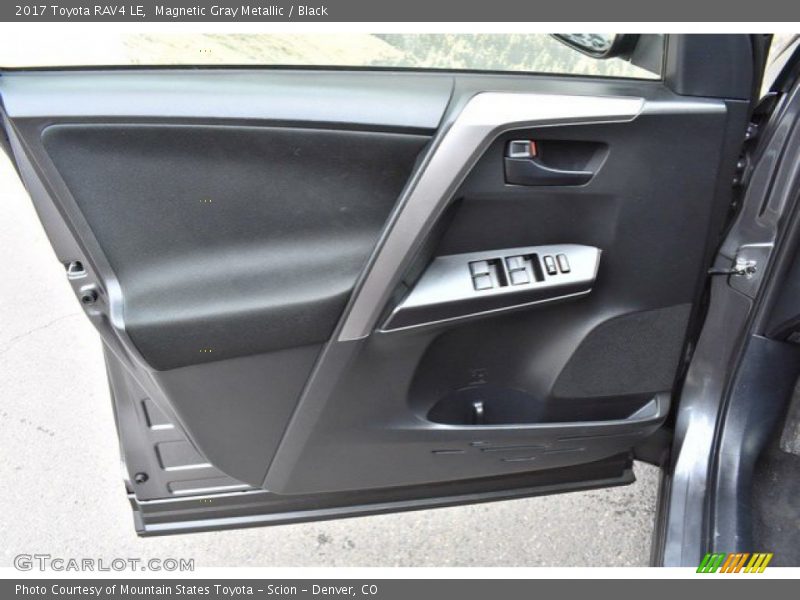 Magnetic Gray Metallic / Black 2017 Toyota RAV4 LE
