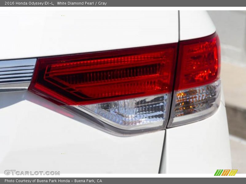 White Diamond Pearl / Gray 2016 Honda Odyssey EX-L