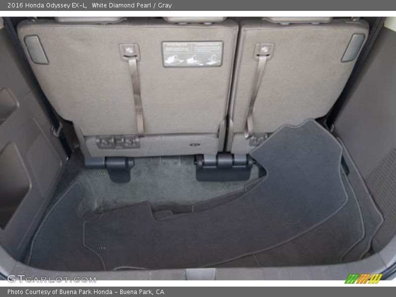 White Diamond Pearl / Gray 2016 Honda Odyssey EX-L
