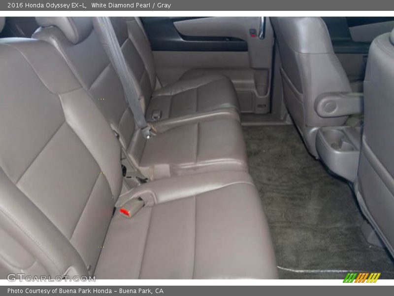 White Diamond Pearl / Gray 2016 Honda Odyssey EX-L