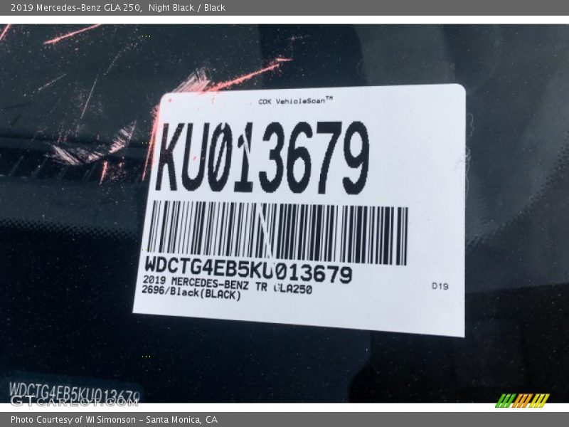 Night Black / Black 2019 Mercedes-Benz GLA 250