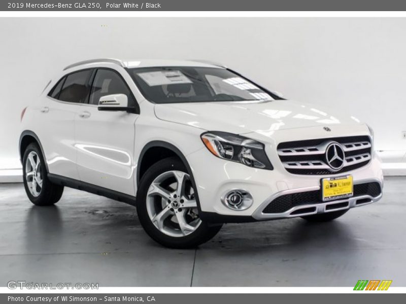 Polar White / Black 2019 Mercedes-Benz GLA 250