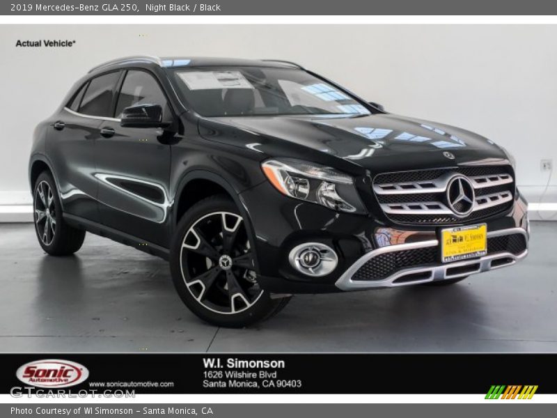 Night Black / Black 2019 Mercedes-Benz GLA 250