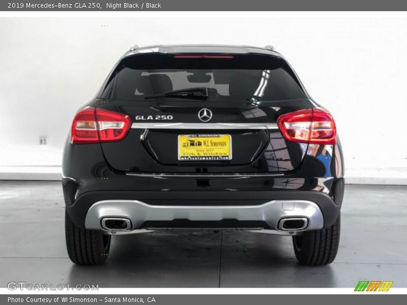 Night Black / Black 2019 Mercedes-Benz GLA 250