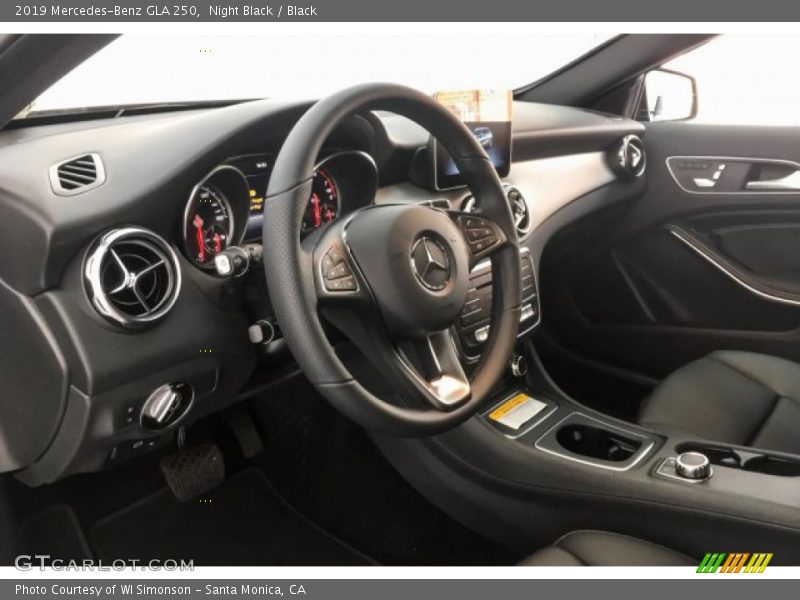 Night Black / Black 2019 Mercedes-Benz GLA 250