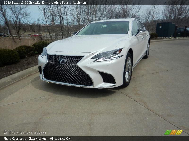 Eminent White Pearl / Parchment 2019 Lexus LS 500h AWD