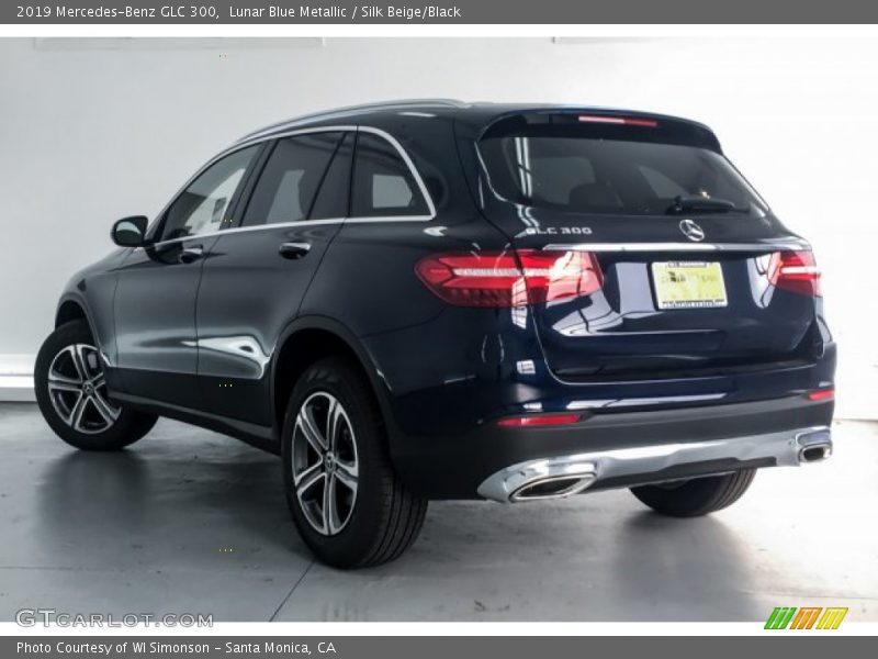 Lunar Blue Metallic / Silk Beige/Black 2019 Mercedes-Benz GLC 300