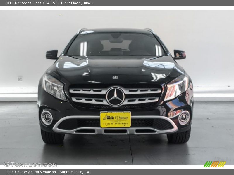 Night Black / Black 2019 Mercedes-Benz GLA 250