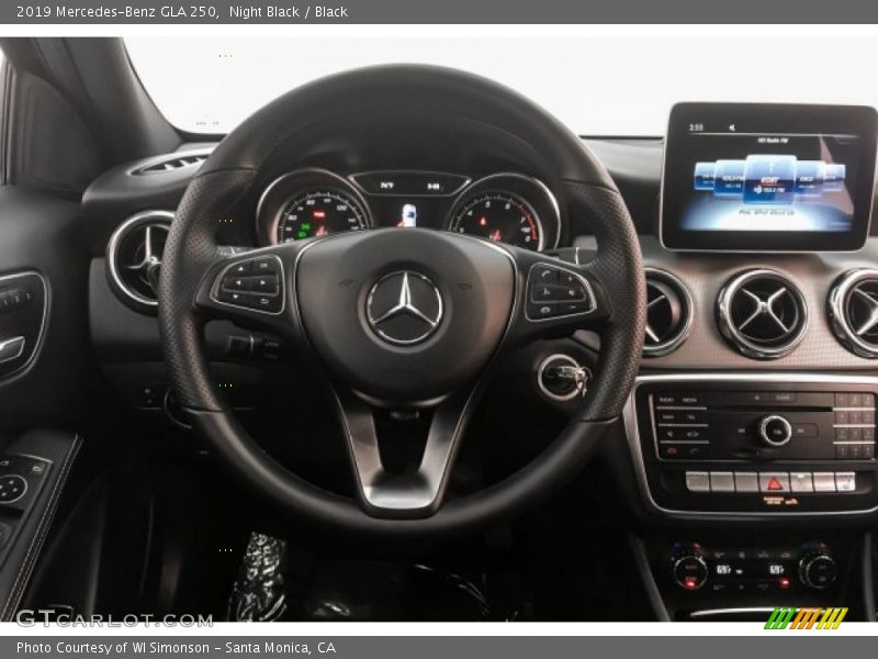 Night Black / Black 2019 Mercedes-Benz GLA 250