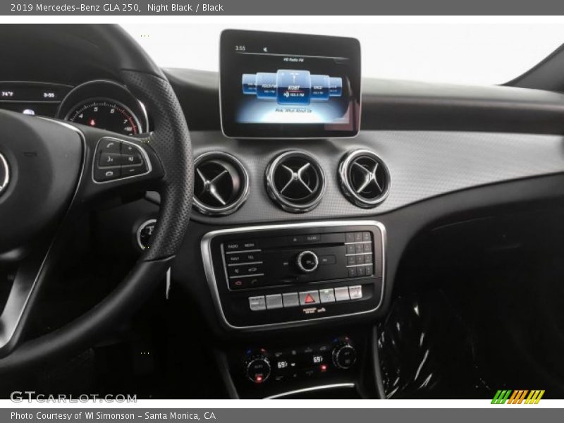 Night Black / Black 2019 Mercedes-Benz GLA 250