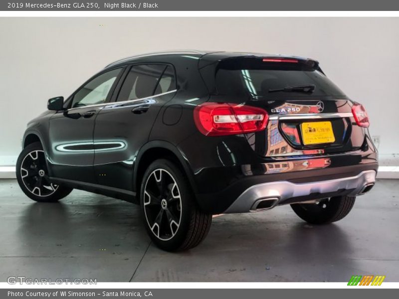Night Black / Black 2019 Mercedes-Benz GLA 250