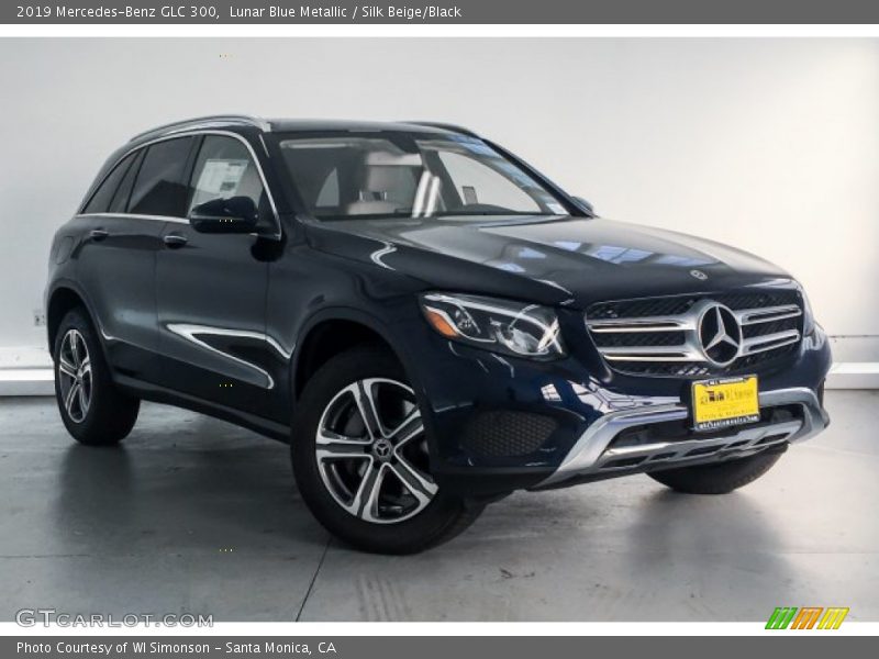 Lunar Blue Metallic / Silk Beige/Black 2019 Mercedes-Benz GLC 300