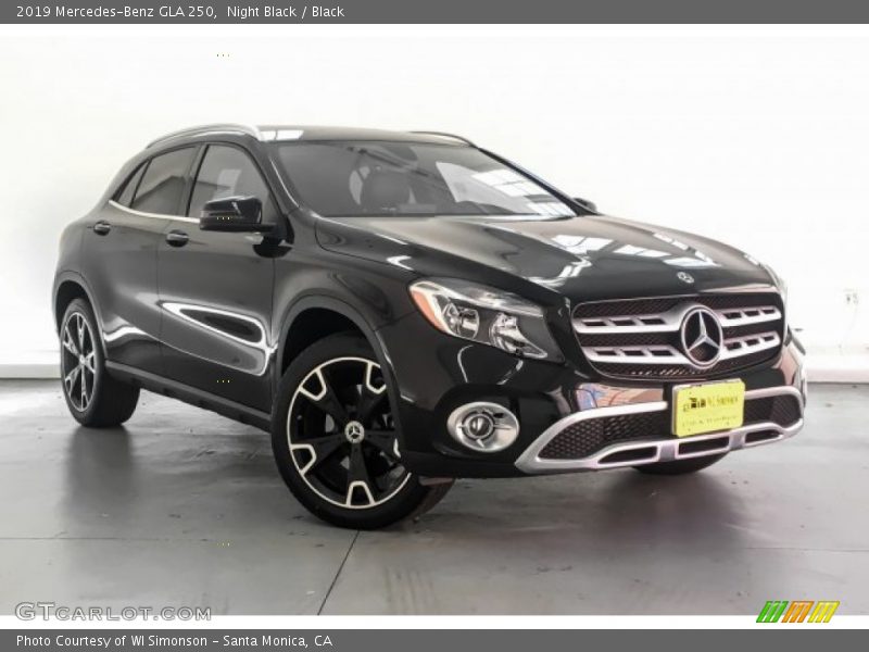 Night Black / Black 2019 Mercedes-Benz GLA 250