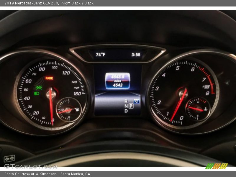 Night Black / Black 2019 Mercedes-Benz GLA 250