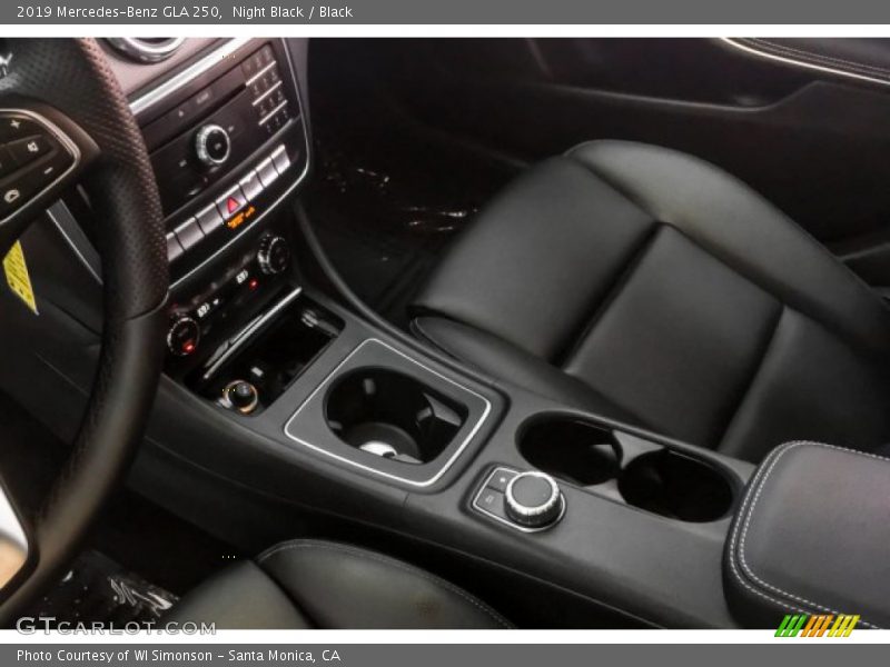 Night Black / Black 2019 Mercedes-Benz GLA 250