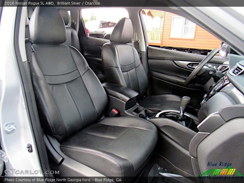 Brilliant Silver / Charcoal 2016 Nissan Rogue SL AWD