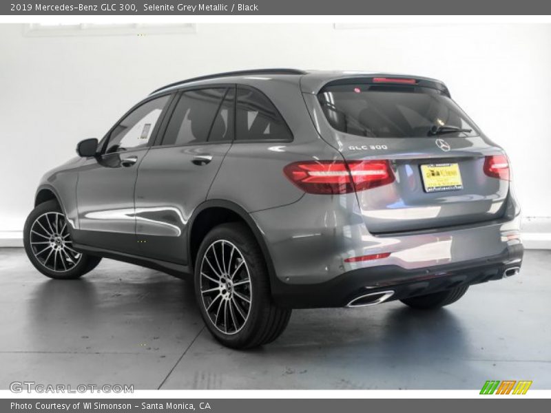 Selenite Grey Metallic / Black 2019 Mercedes-Benz GLC 300