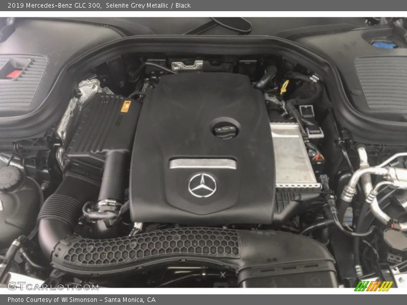 Selenite Grey Metallic / Black 2019 Mercedes-Benz GLC 300