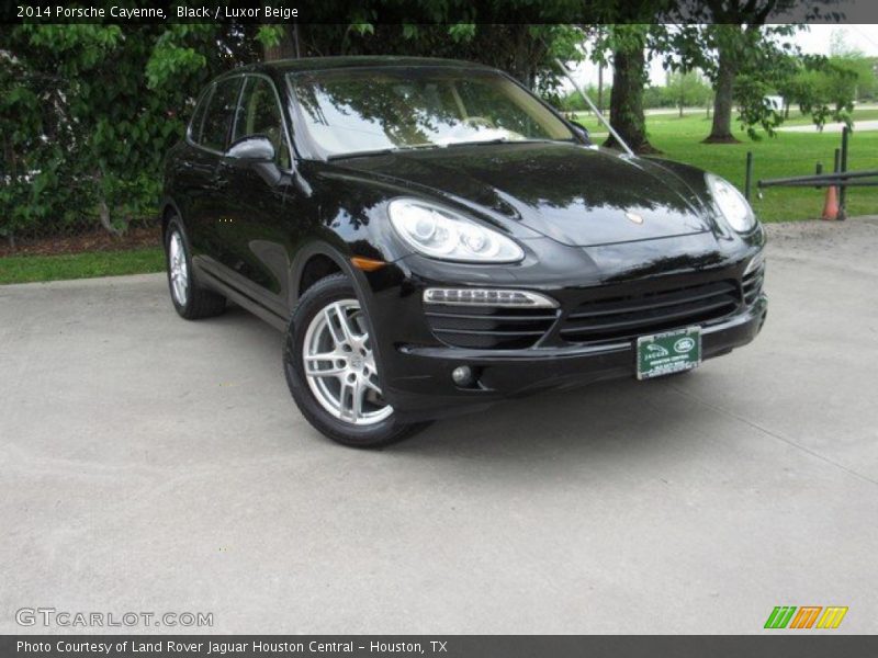 Black / Luxor Beige 2014 Porsche Cayenne