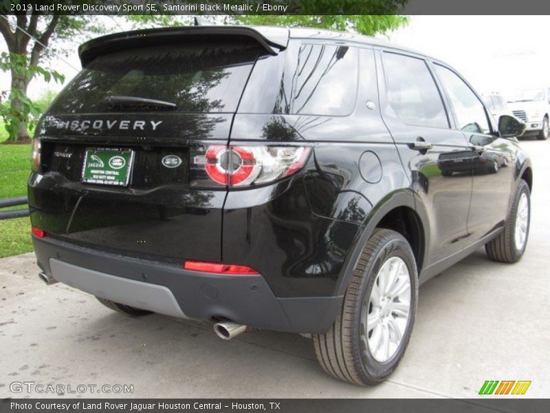 Santorini Black Metallic / Ebony 2019 Land Rover Discovery Sport SE