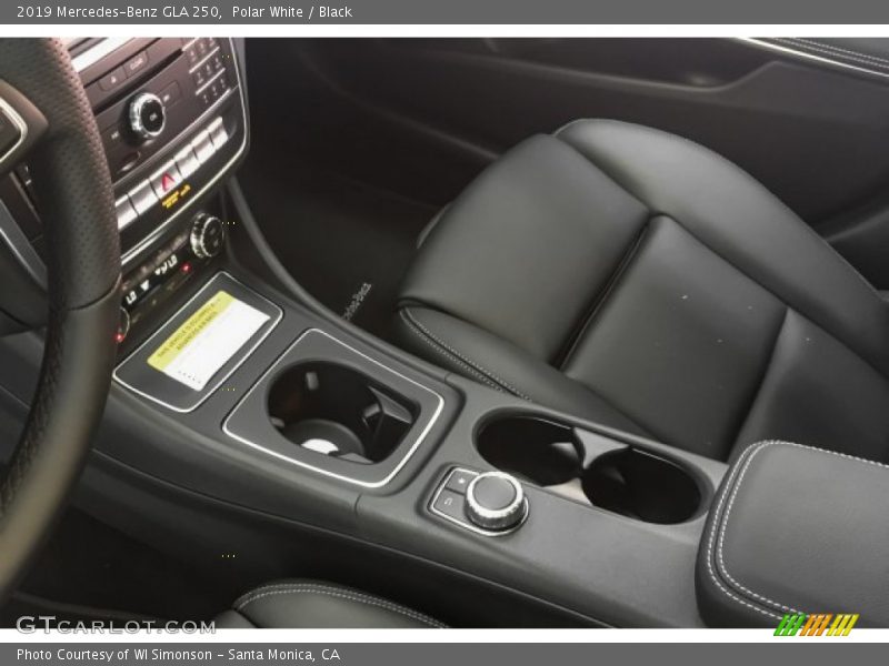 Polar White / Black 2019 Mercedes-Benz GLA 250